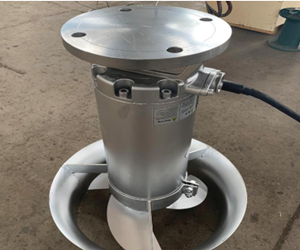 呼和浩特潛水?dāng)嚢铏C廠家 QJB潛水?dāng)嚢杵?.37kw 雙十一大促銷